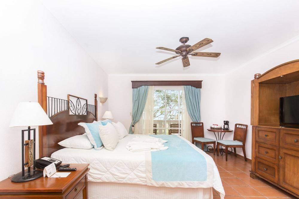 บี ลีฟ คอลเลคชั่น มาเรียน - ออล อินคลูซีฟ Hotel Puerto Plata ภายนอก รูปภาพ A bedroom at the hotel