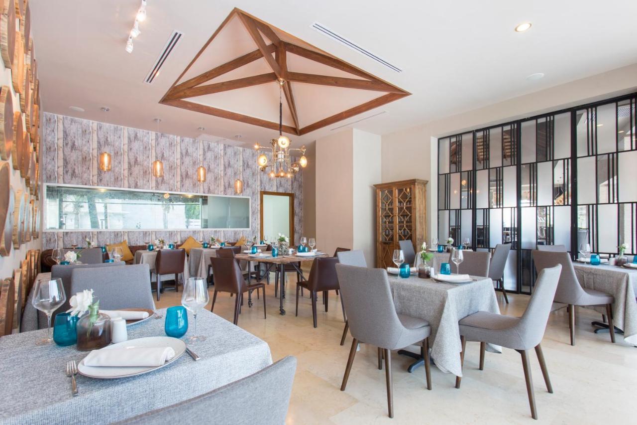 บี ลีฟ คอลเลคชั่น มาเรียน - ออล อินคลูซีฟ Hotel Puerto Plata ภายนอก รูปภาพ The restaurant
