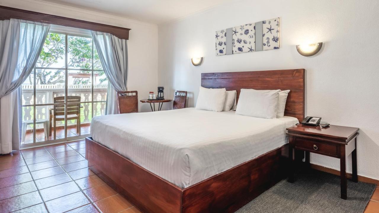 บี ลีฟ คอลเลคชั่น มาเรียน - ออล อินคลูซีฟ Hotel Puerto Plata ห้อง รูปภาพ A bedroom at the hotel